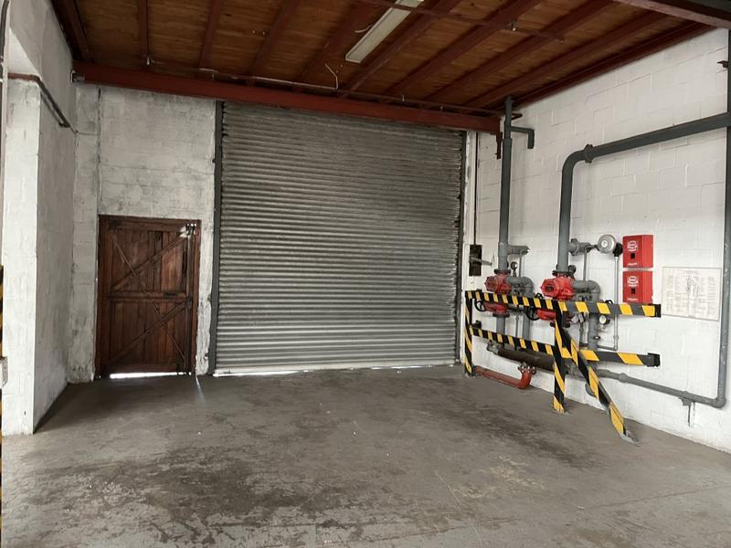 To Let commercial Property for Rent in Montague Gardens Western Cape